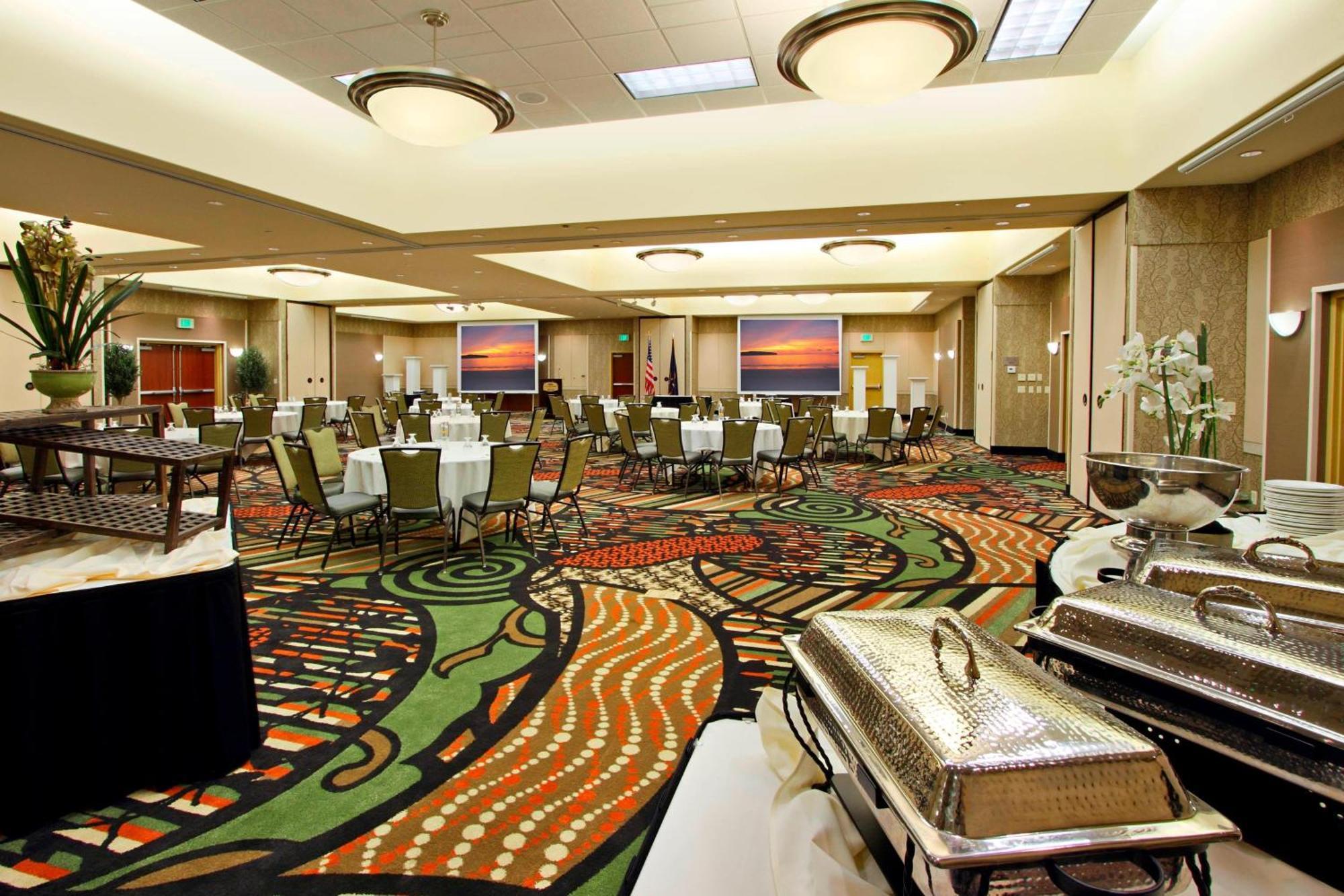 Courtyard By Marriott